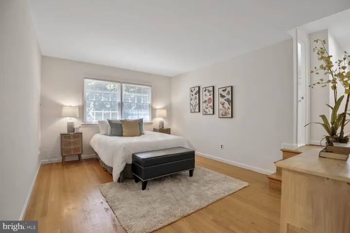 7401 Venice St, Falls Church, Virginia 22043