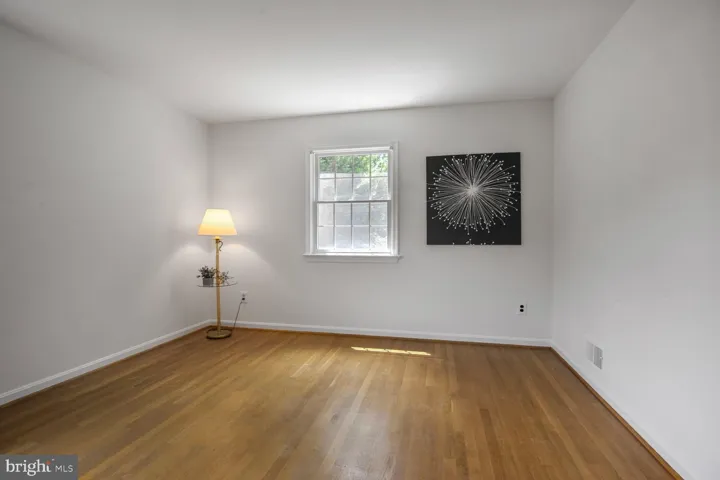 7401 Venice St, Falls Church, Virginia 22043