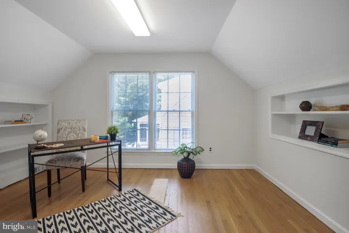 7401 Venice St, Falls Church, Virginia 22043