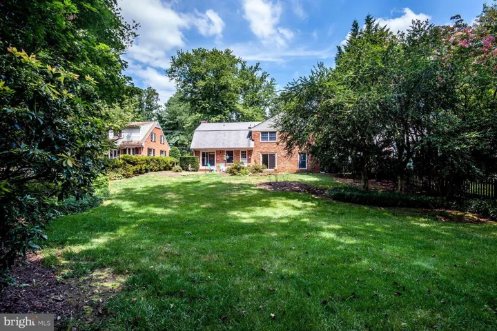 7401 Venice St, Falls Church, Virginia 22043