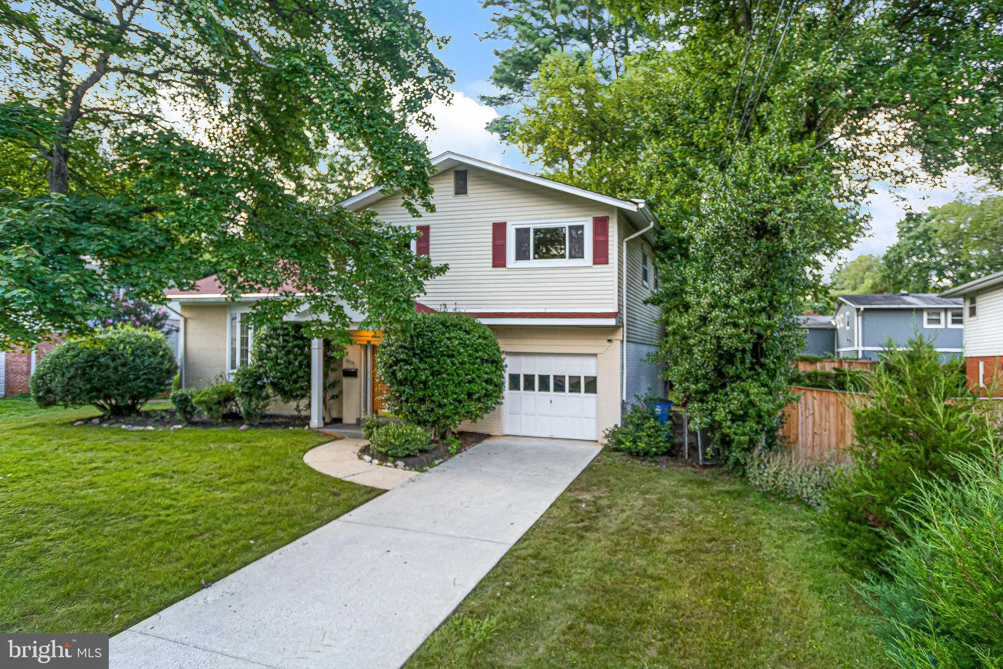 6503 FRIARS COURT, Bethesda, MD 20817