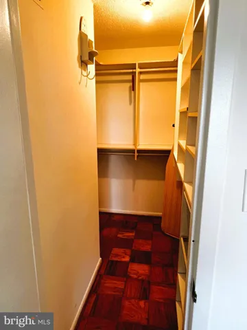 2500 N Van Dorn St #1006, Alexandria, Virginia 22302