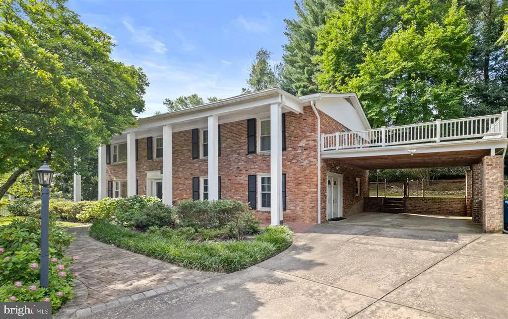 6623 TUNLAW COURT, Alexandria, VA 22312