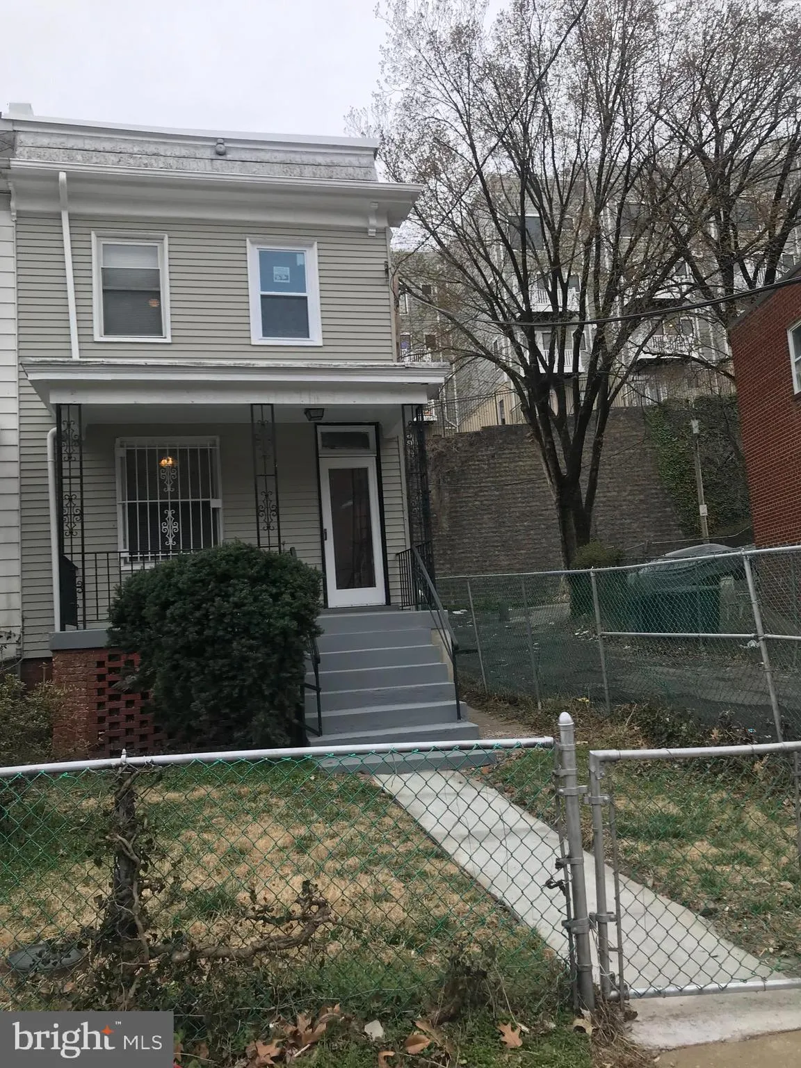1377 MORRIS ROAD, Washington, DC 20020