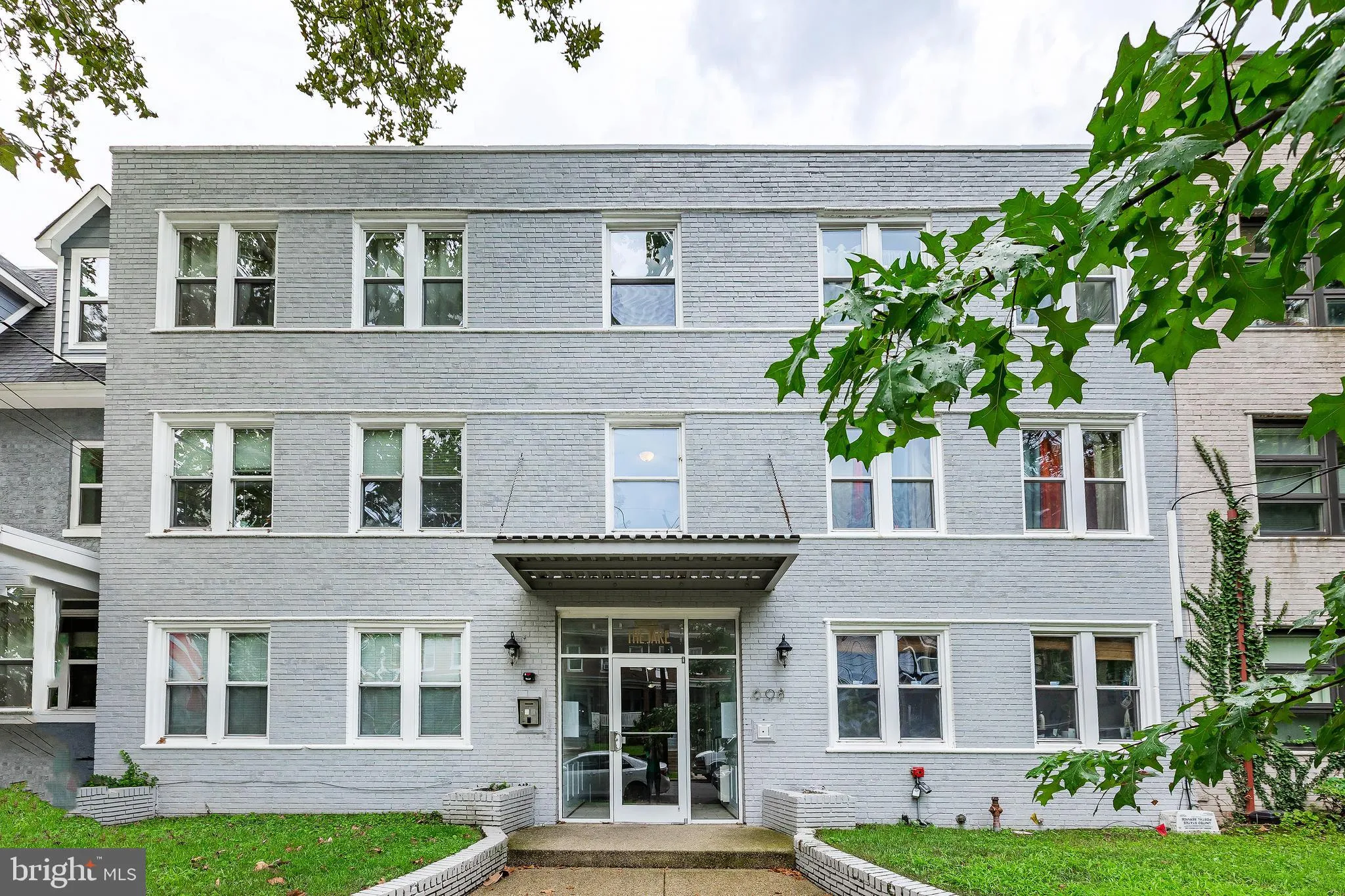 608 JEFFERSON STREET, Washington, DC 20011