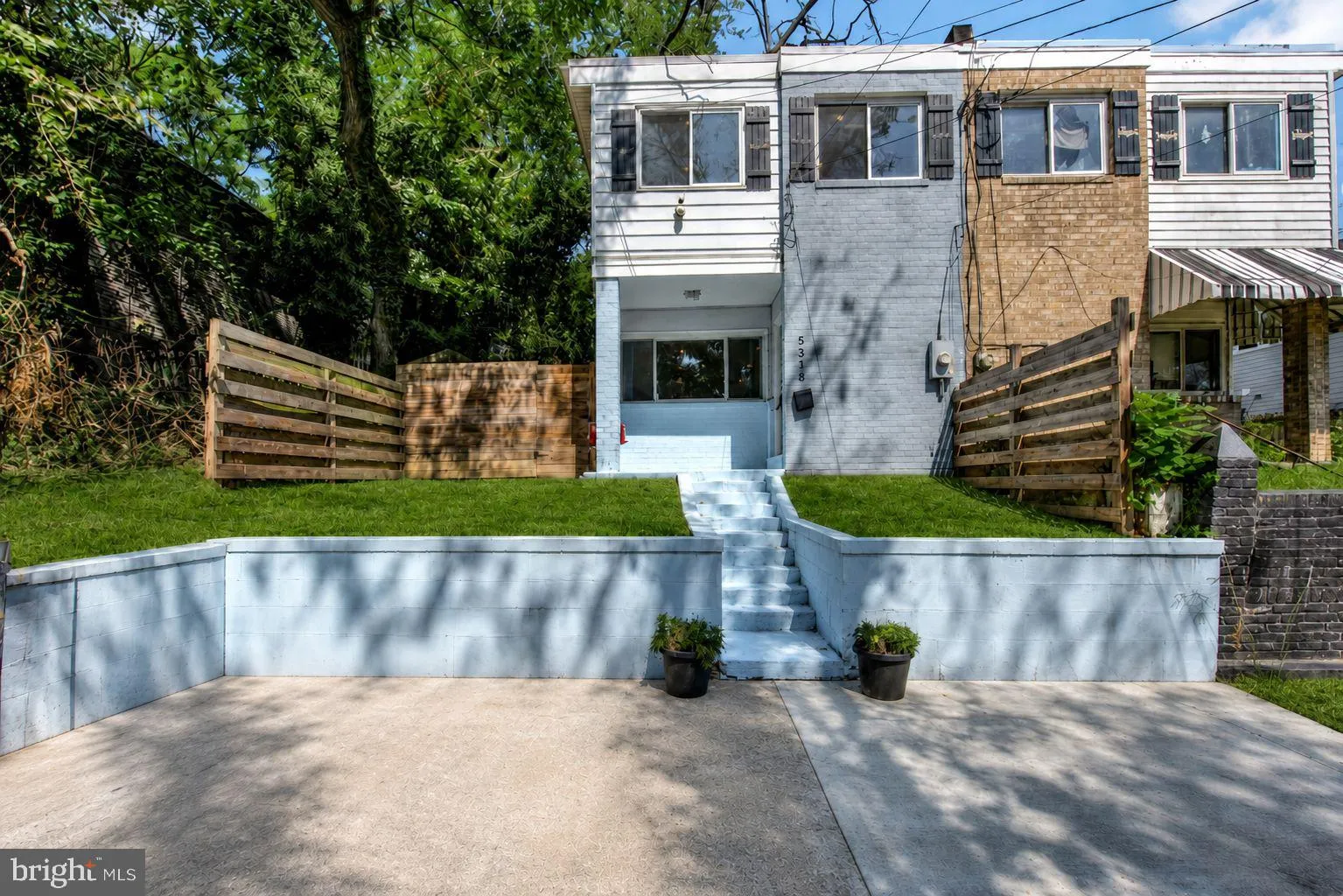 5318 JAY STREET, Washington, DC 20019