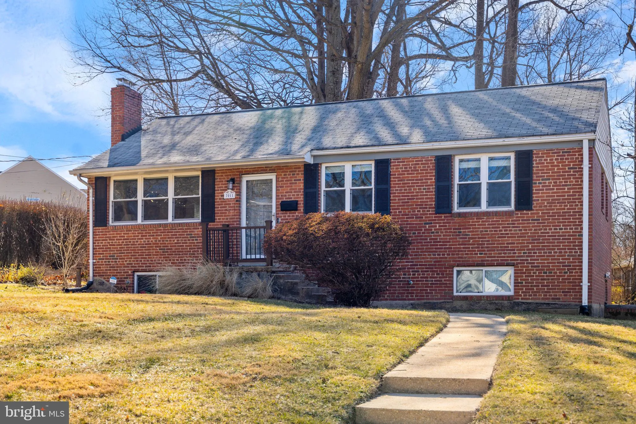 7011 MURRAY LANE, Annandale, VA 22003