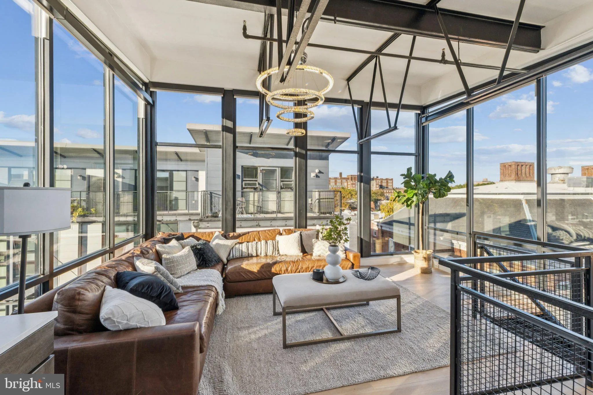 2125 14TH STREET, Washington, DC 20009