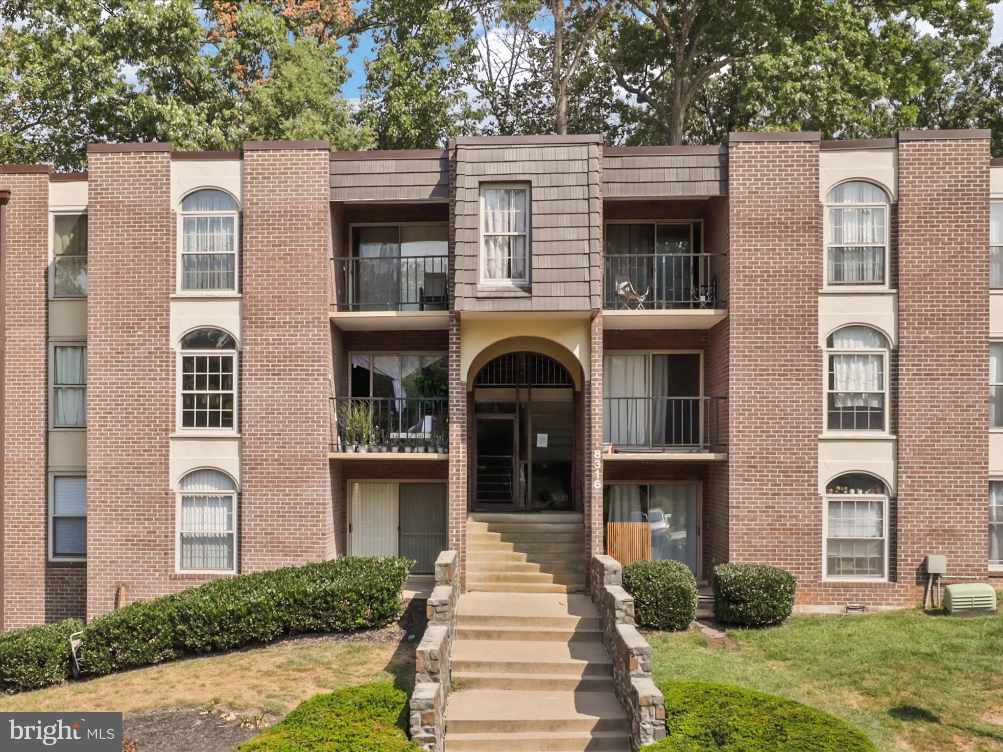 8316 TOBIN ROAD, Annandale, VA 22003