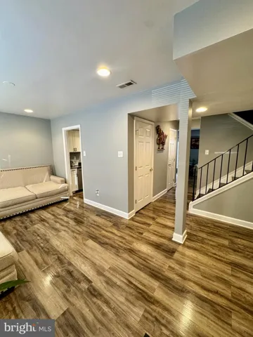 14758 Tamarack Pl, Woodbridge, Virginia 22191