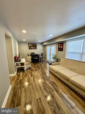 14758 Tamarack Pl, Woodbridge, Virginia 22191