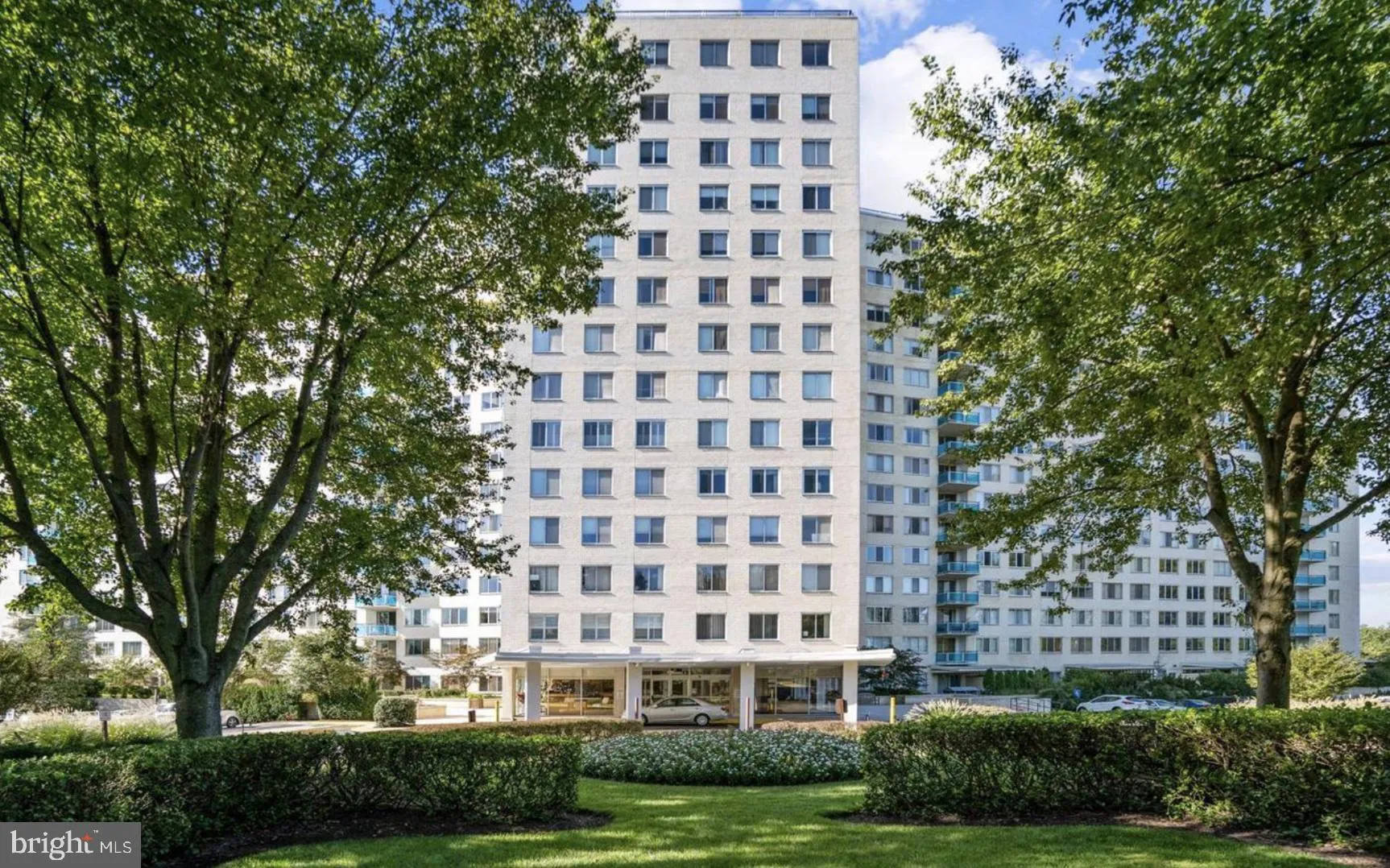 10500 ROCKVILLE PIKE, Rockville, MD 20852