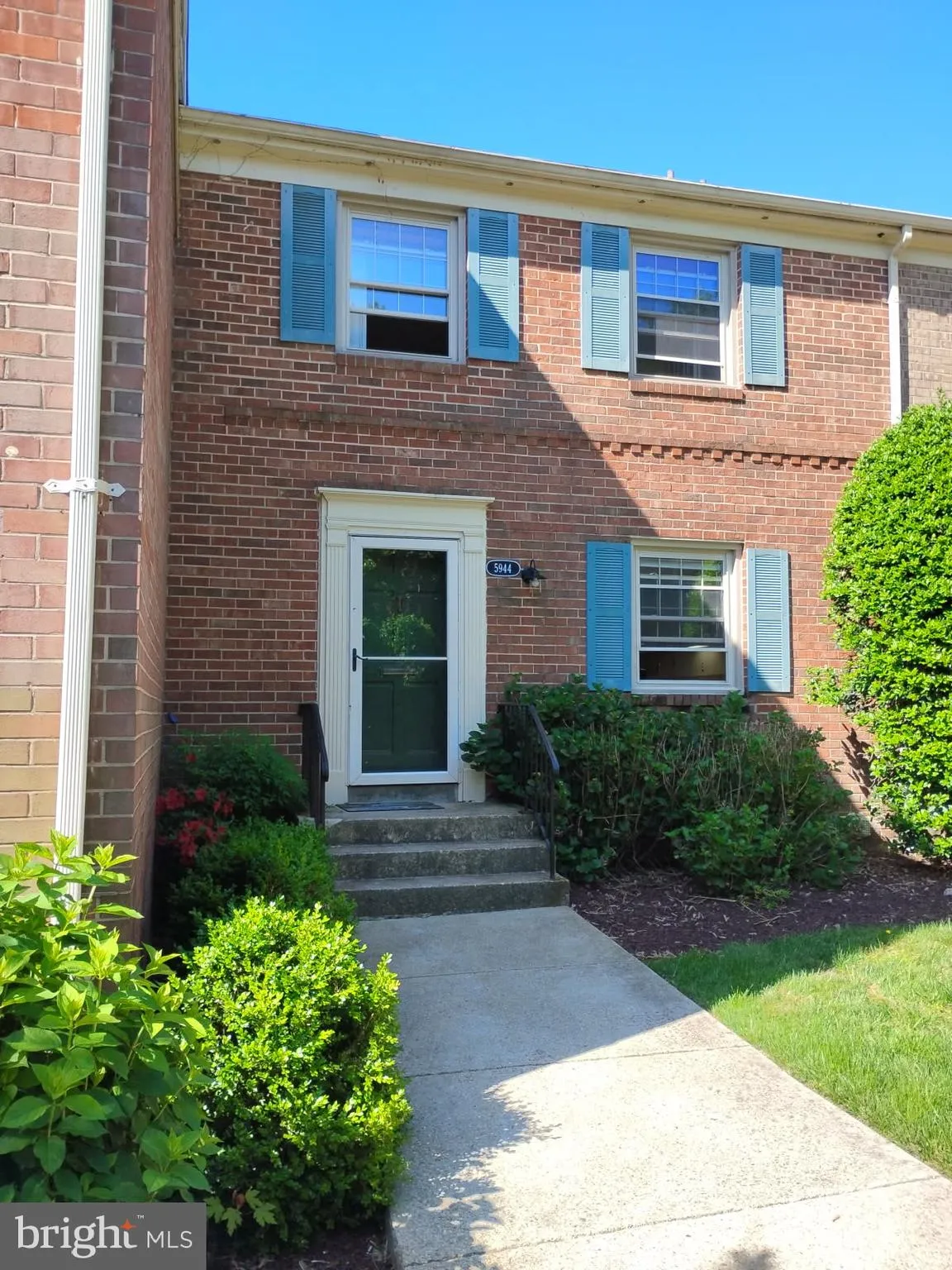 5944 WESTCHESTER PARK DRIVE, College Park, MD 20740