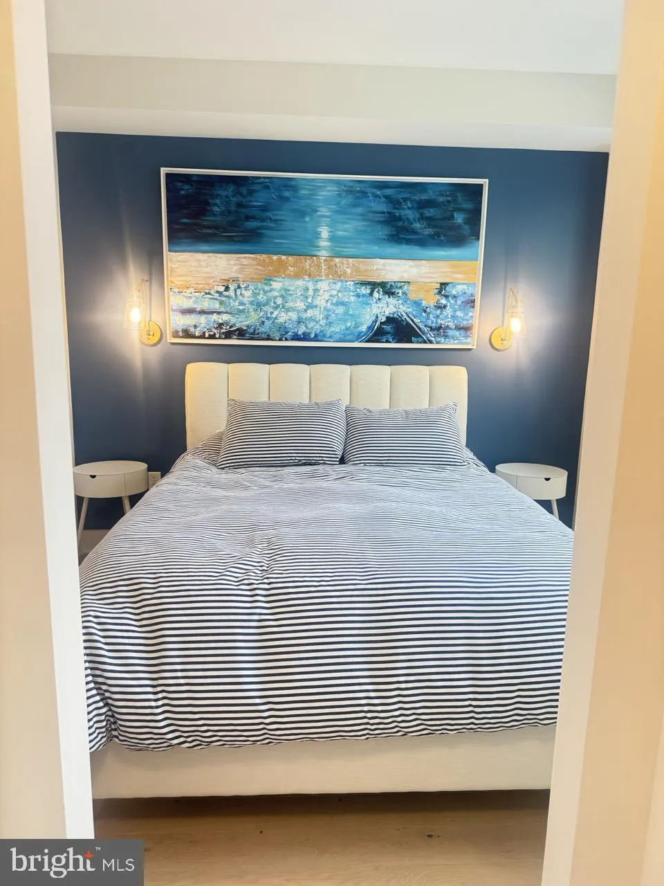 1211 VAN STREET, Washington, DC 20003