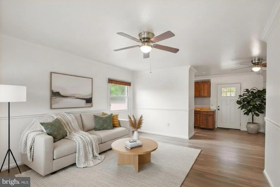 7726 AMHERST DRIVE, Manassas, VA 20111