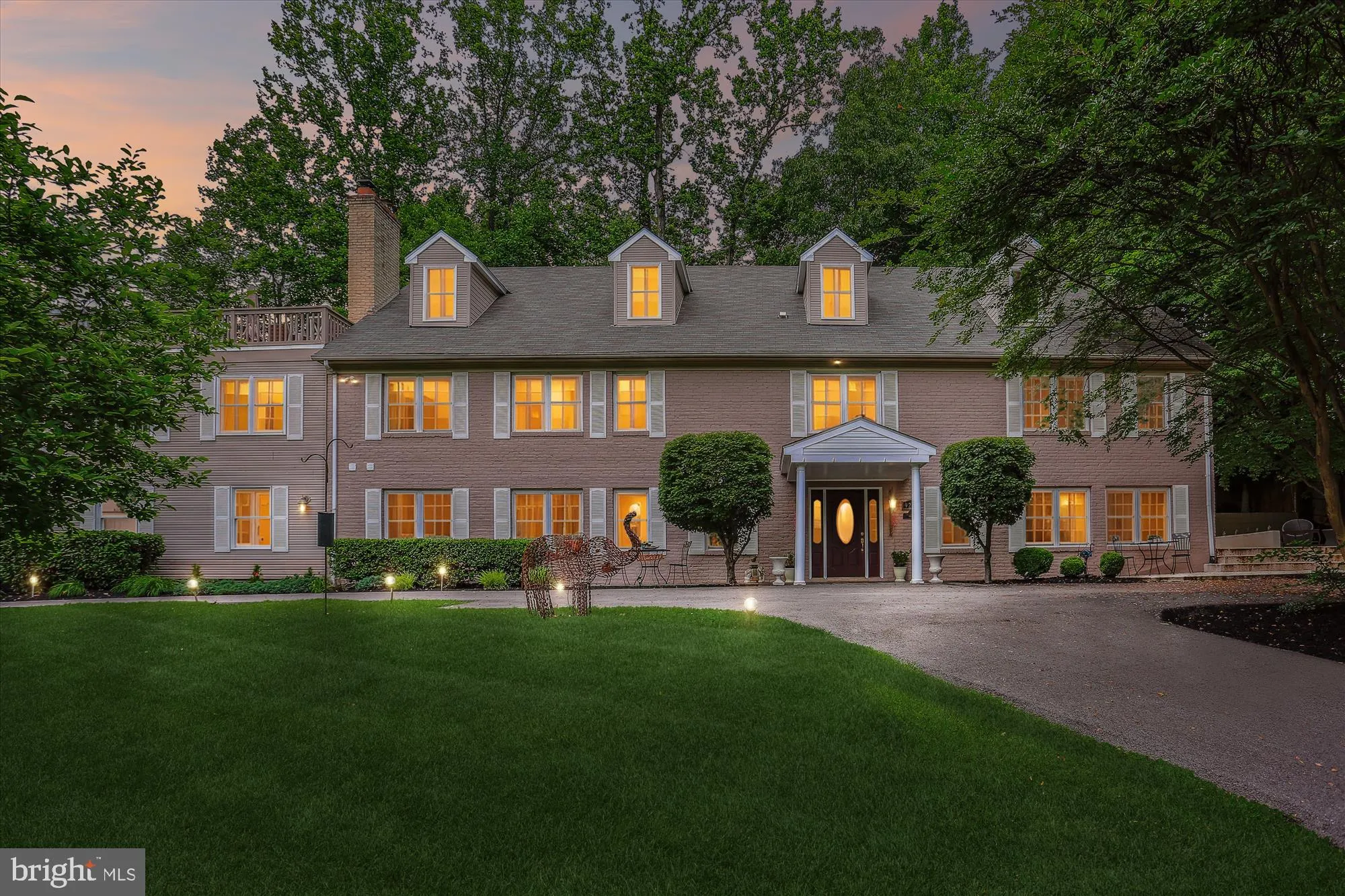 9201 LAUREL OAK DRIVE, Bethesda, MD 20817