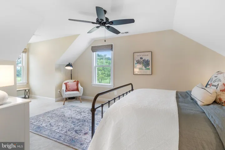 9520 Maidstone Rd, Delaplane, Virginia 20144