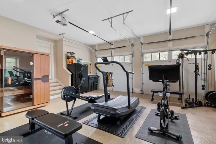 9520 Maidstone Rd, Delaplane, Virginia 20144
