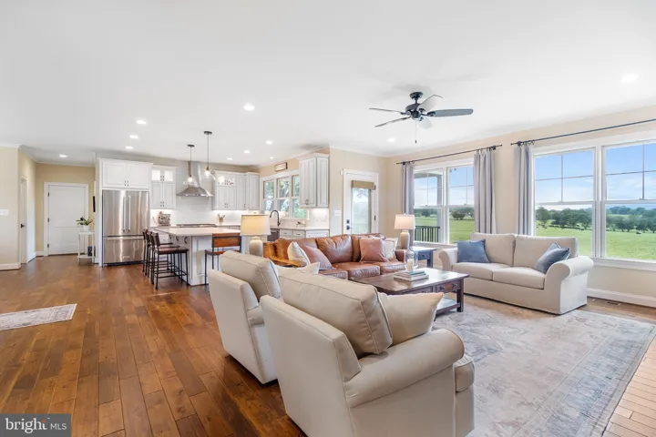 9520 Maidstone Rd, Delaplane, Virginia 20144
