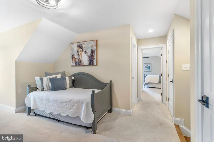 9520 Maidstone Rd, Delaplane, Virginia 20144