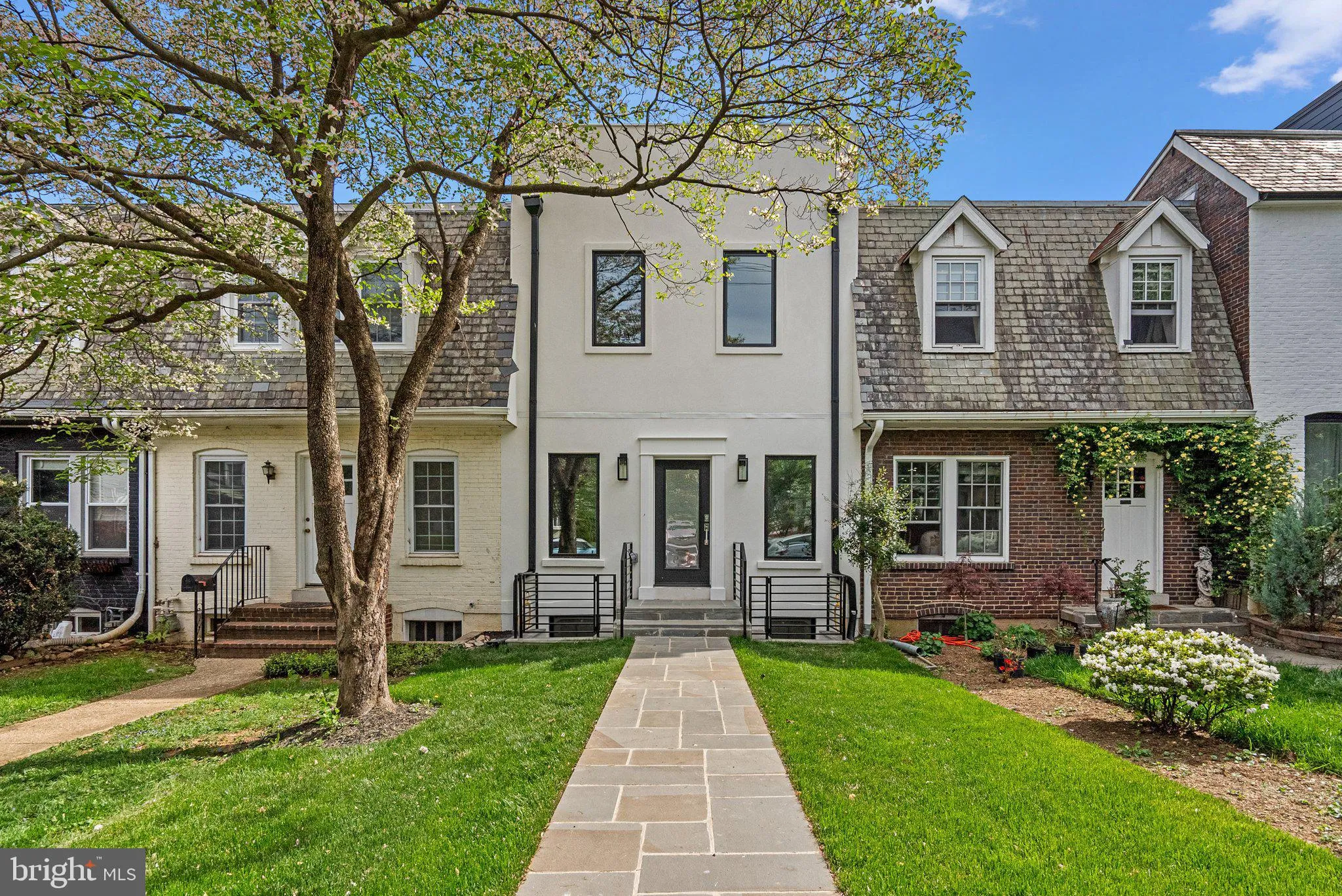 3710 S STREET, Washington, DC 20007