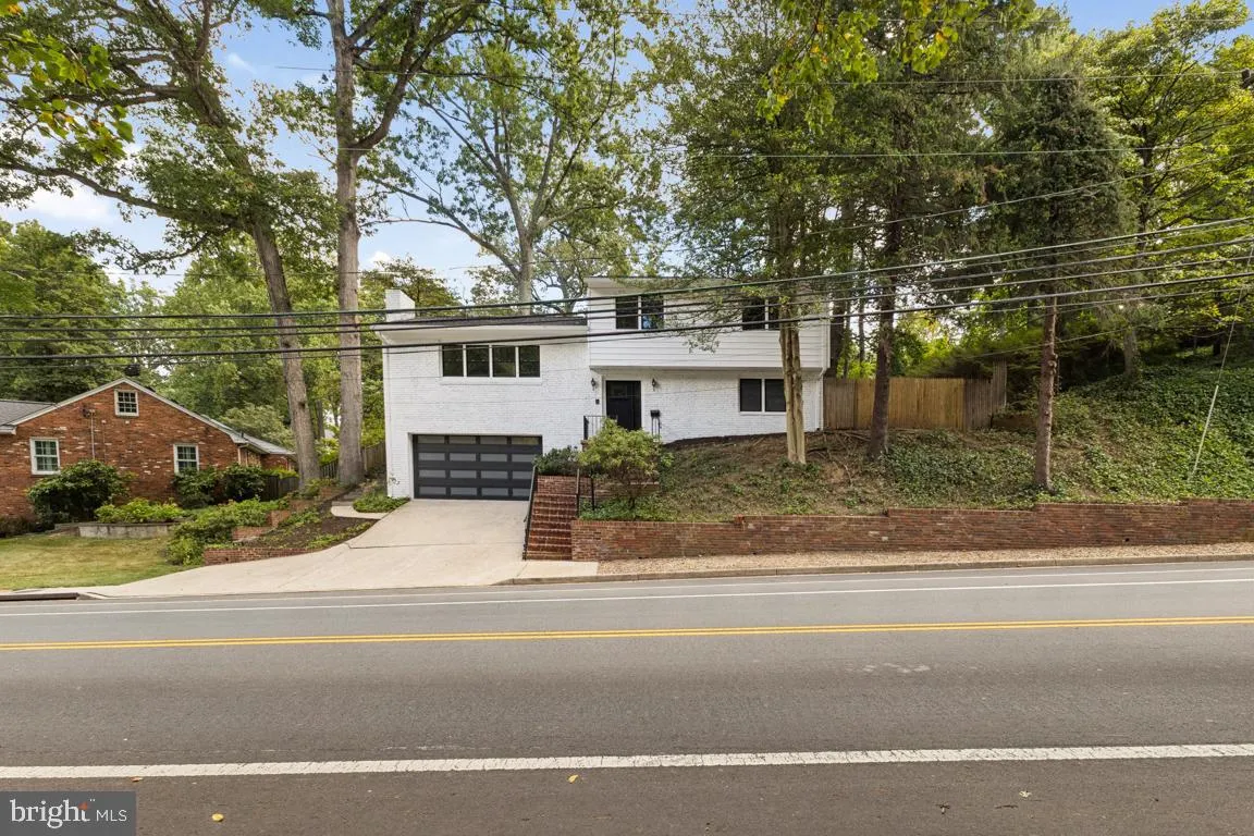 3209 MILITARY ROAD, Arlington, VA 22207