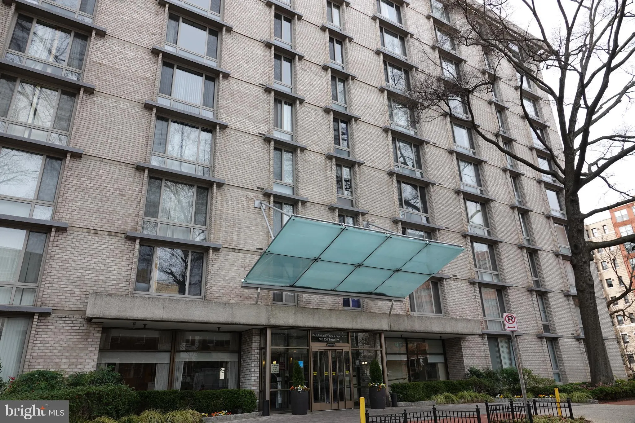 950 25TH, Washington, DC 20037