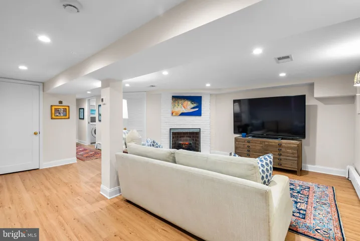 4427 Iowa Ave Nw, Washington, District of Columbia 20011