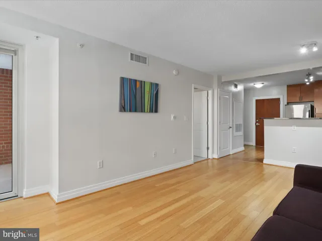 915 E St Nw #301, Washington, District of Columbia 20004