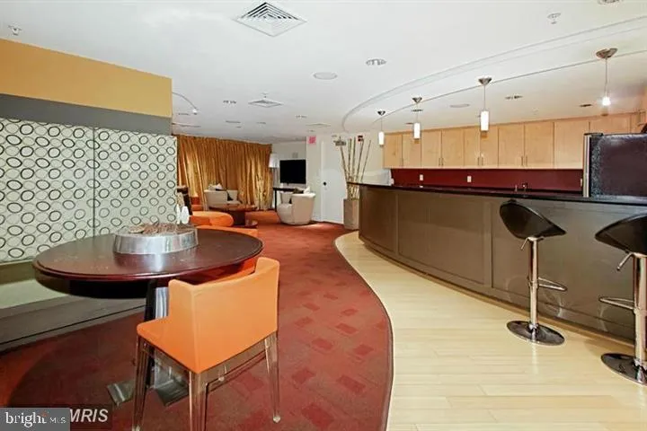 915 E St Nw #301, Washington, District of Columbia 20004