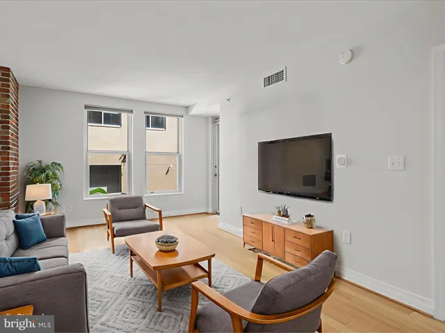 915 E St Nw #301, Washington, District of Columbia 20004