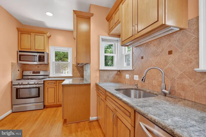 1801 N Taylor St, Arlington, Virginia 22207