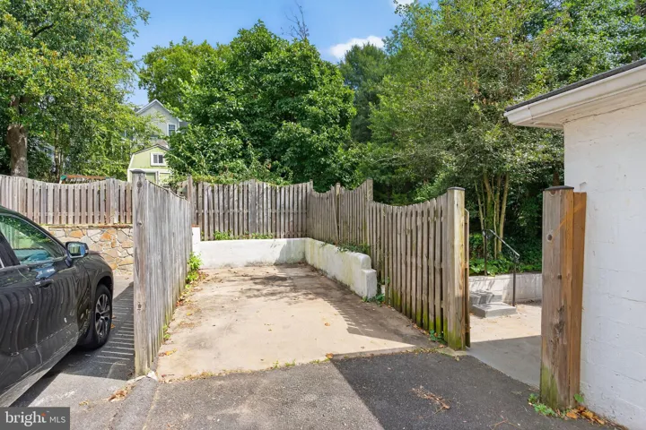 1801 N Taylor St, Arlington, Virginia 22207