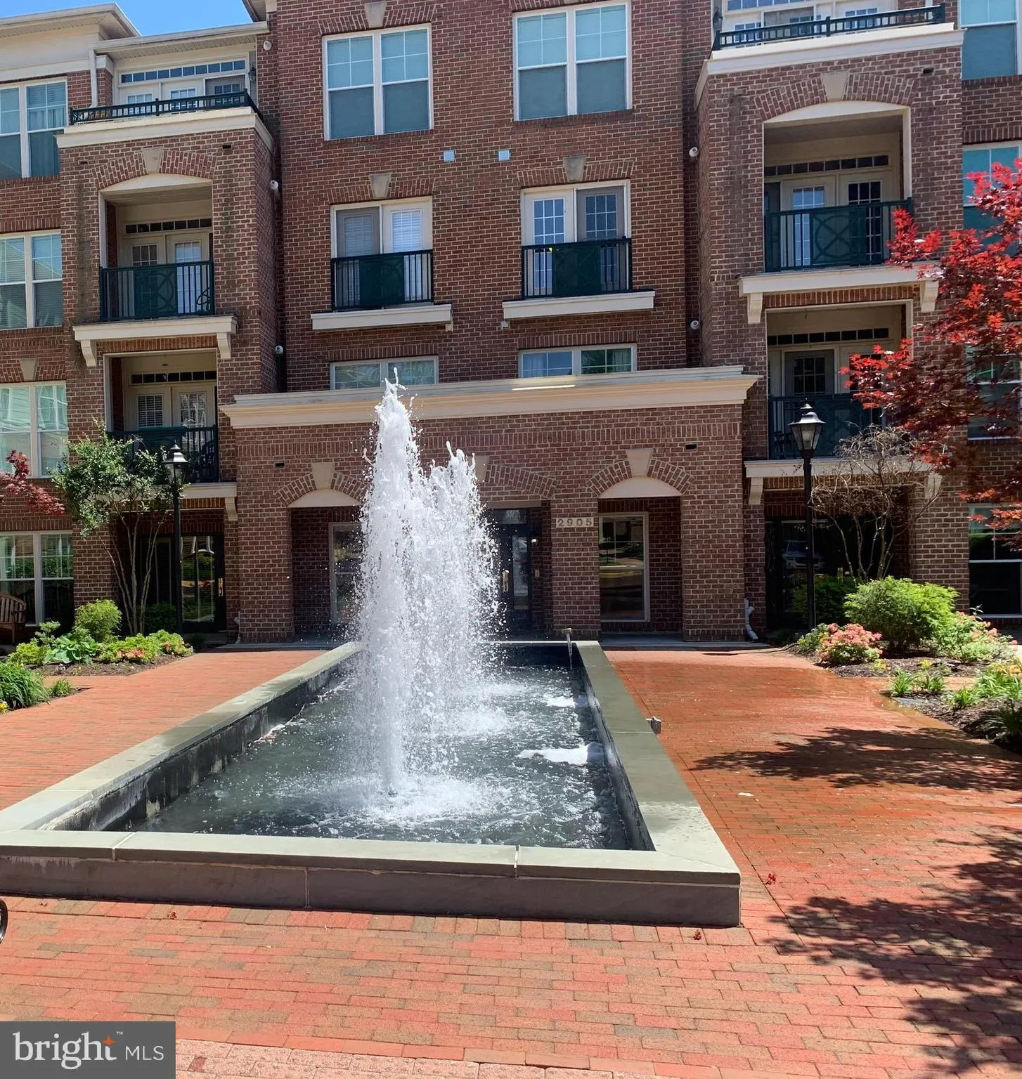 2903 SAINTSBURY PLAZA, Fairfax, VA 22031