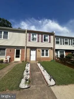 8452 SANDSTONE WAY, Manassas Park, VA 20111