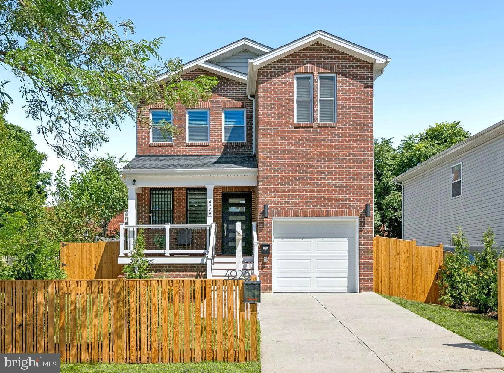 4928 ASTOR PLACE, Washington, DC 20019