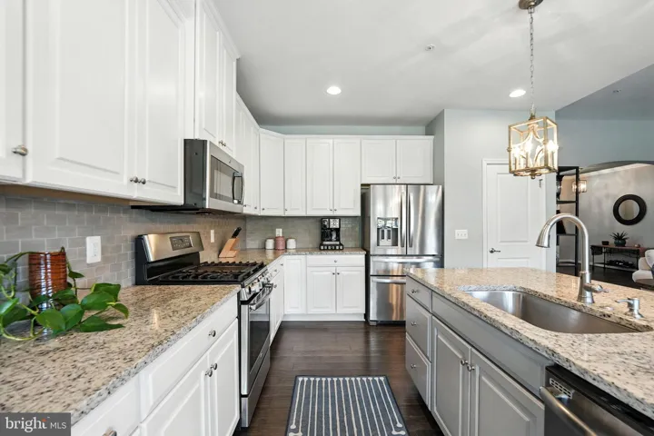 2509 Sweet Clover Ct, Dumfries, Virginia 22026