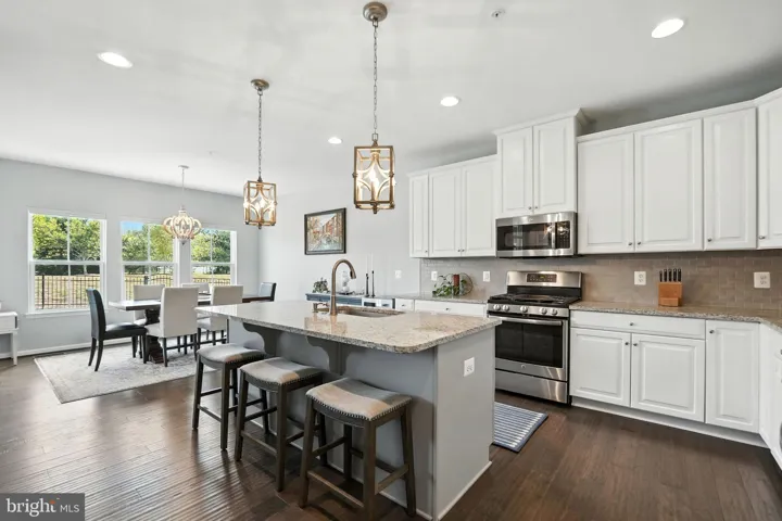 2509 Sweet Clover Ct, Dumfries, Virginia 22026