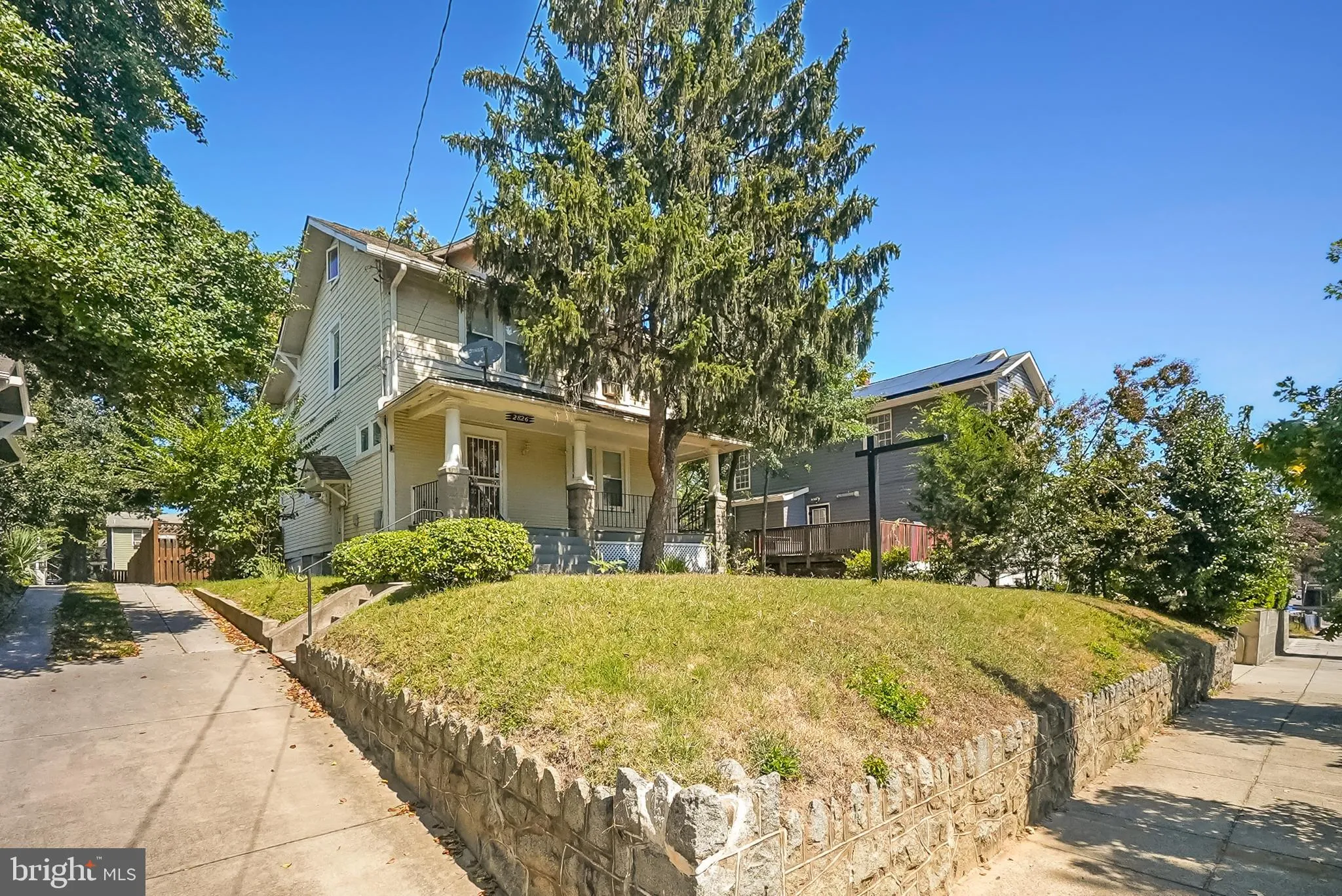 2826 EVARTS STREET, Washington, DC 20018