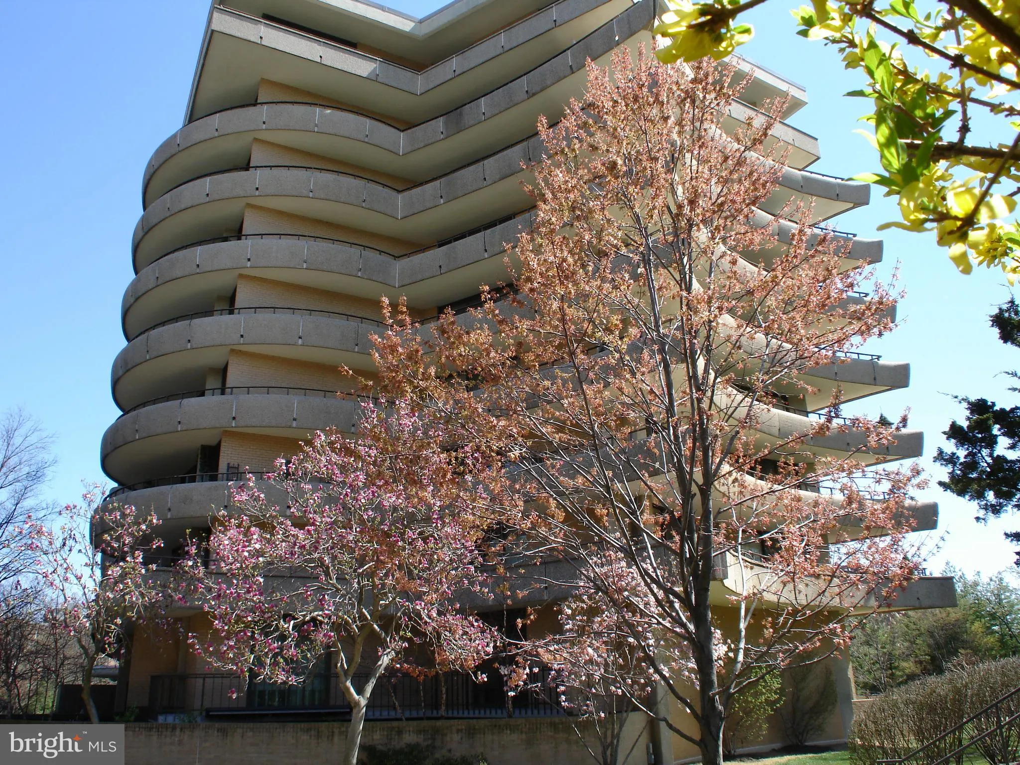 4200 MASSACHUSETTS AVENUE, Washington, DC 20016