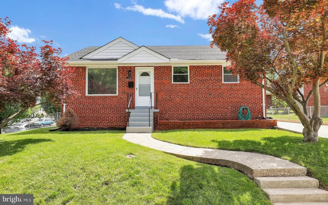 2129 SARANAC STREET, Hyattsville, MD 20783