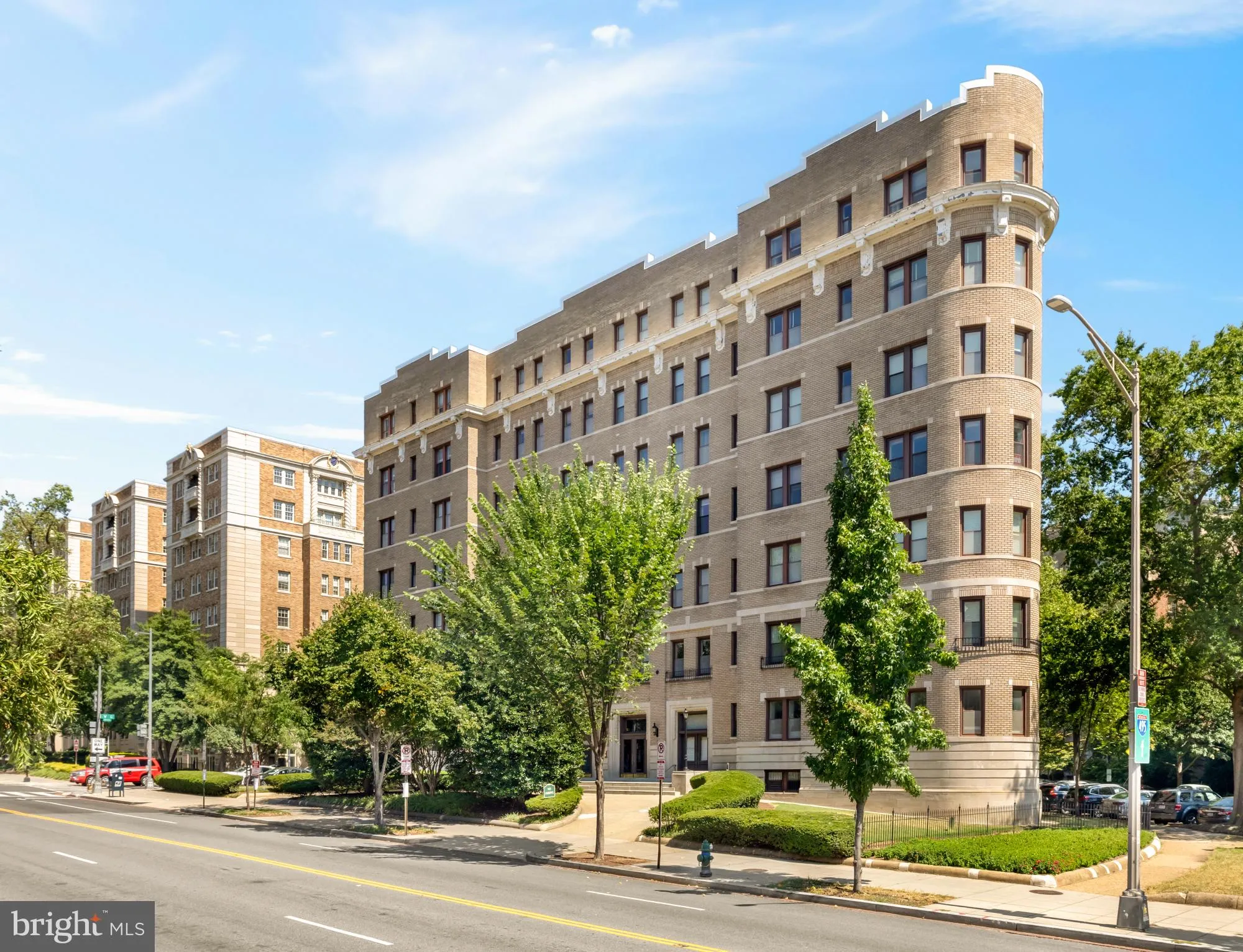 2001 16TH STREET, Washington, DC 20009