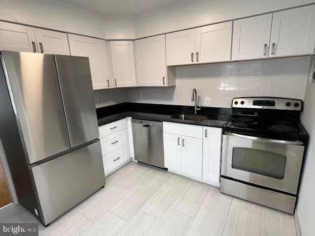 1104 S Cleveland St, Arlington, Virginia 22204