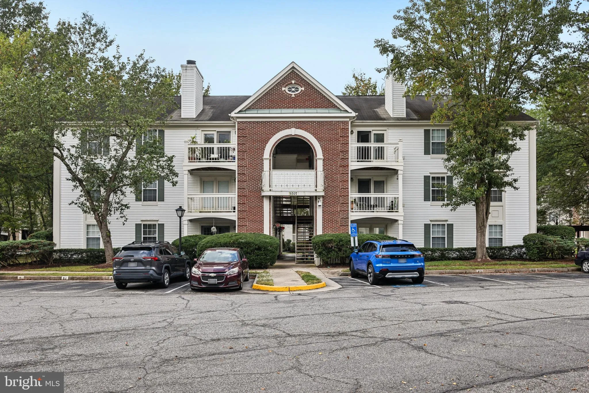 5707 OLDE MILL COURT, Alexandria, VA 22309