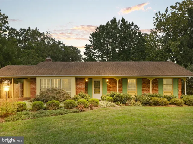 4106 Breezewood Ln, Annandale, Virginia 22003
