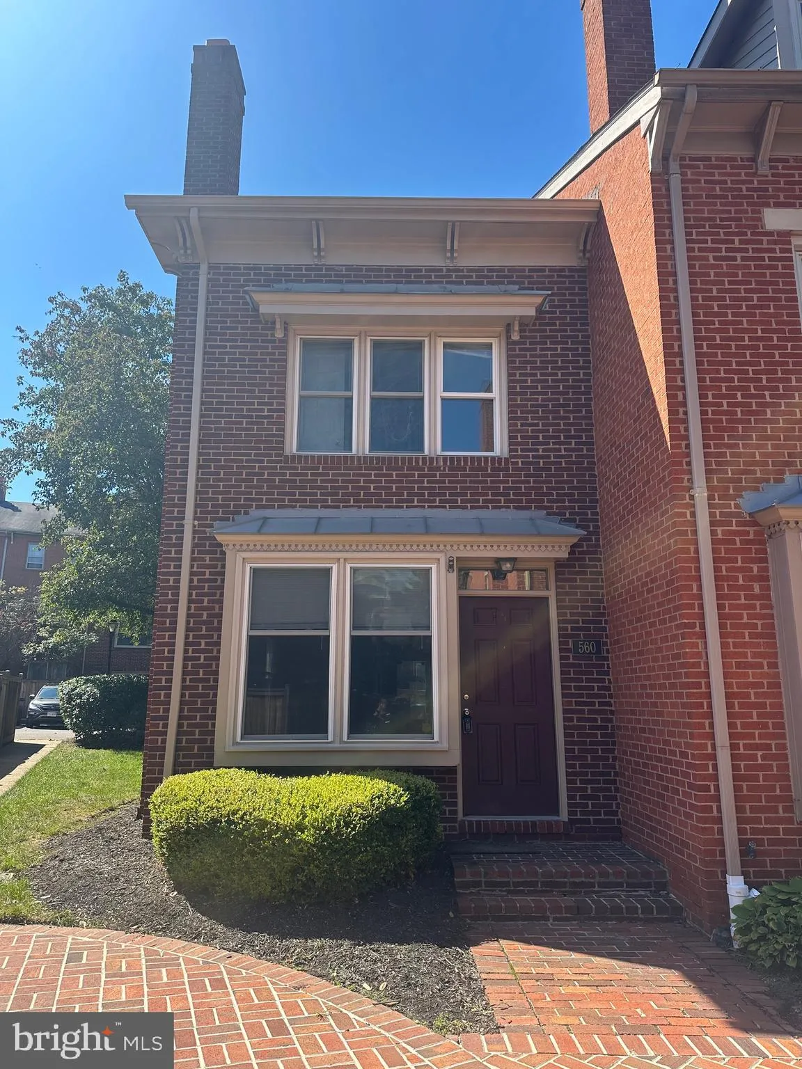 560 COLECROFT COURT, Alexandria, VA 22314
