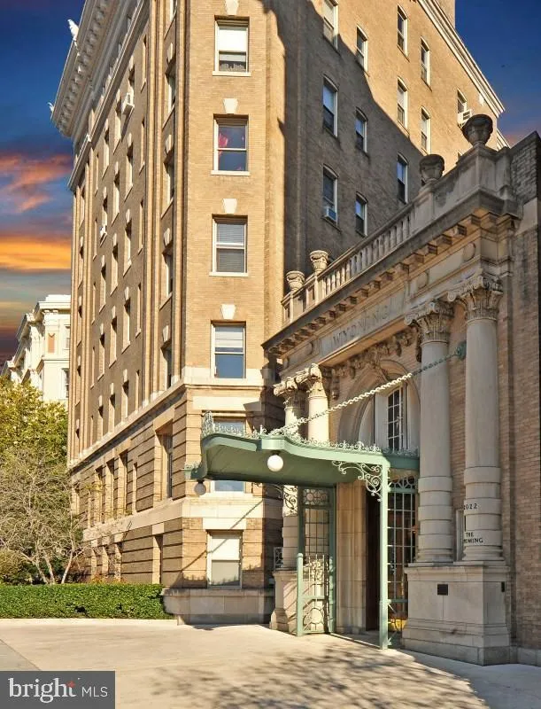 2022 COLUMBIA ROAD, Washington, DC 20009
