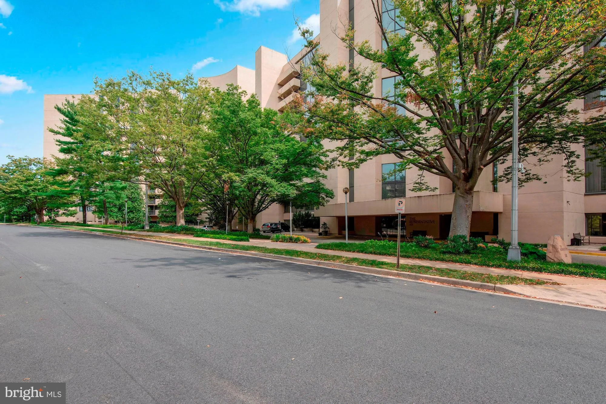 1101 ARLINGTON RIDGE ROAD, Arlington, VA 22202