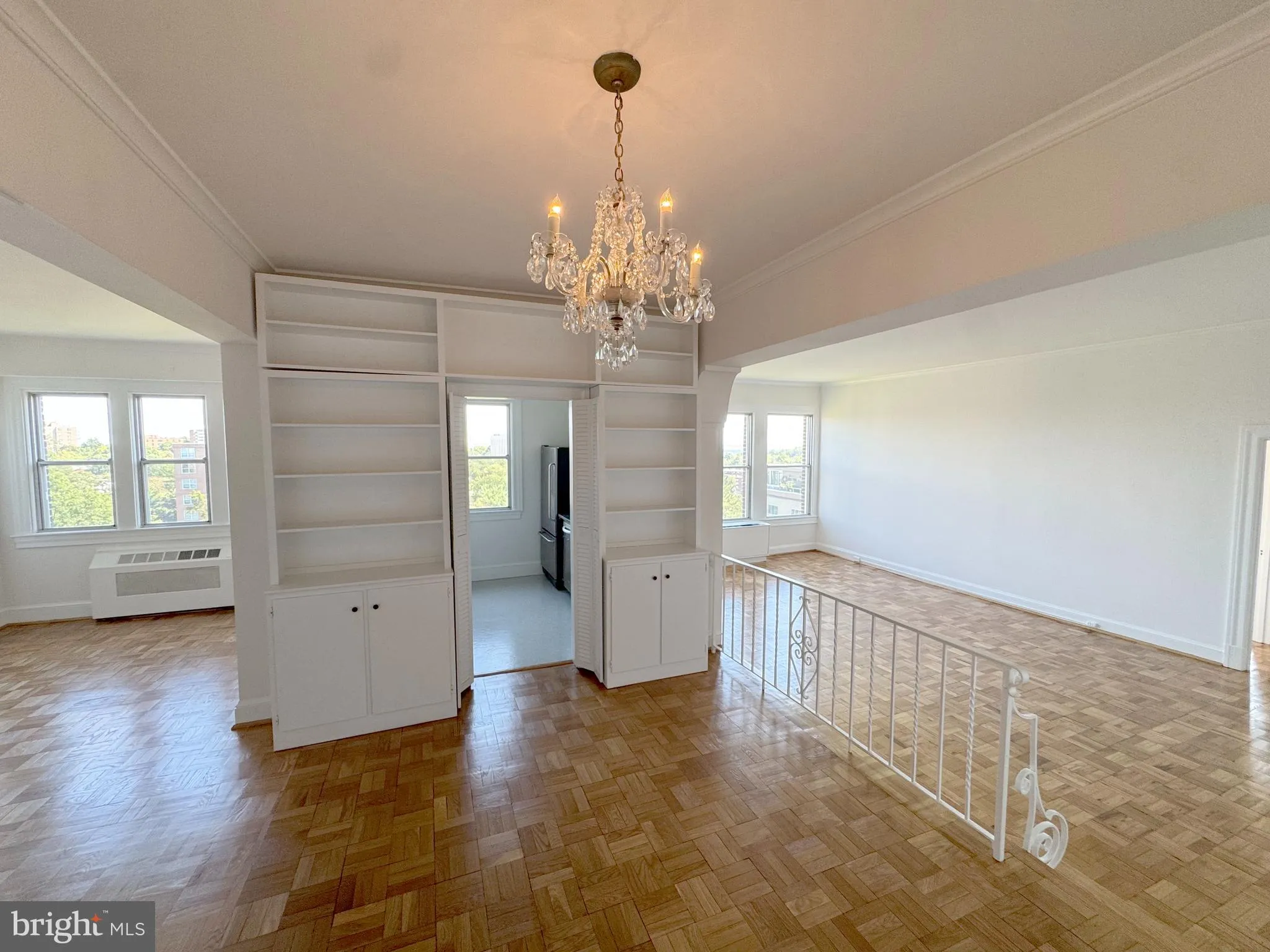 4000 CATHEDRAL AVENUE, Washington, DC 20016