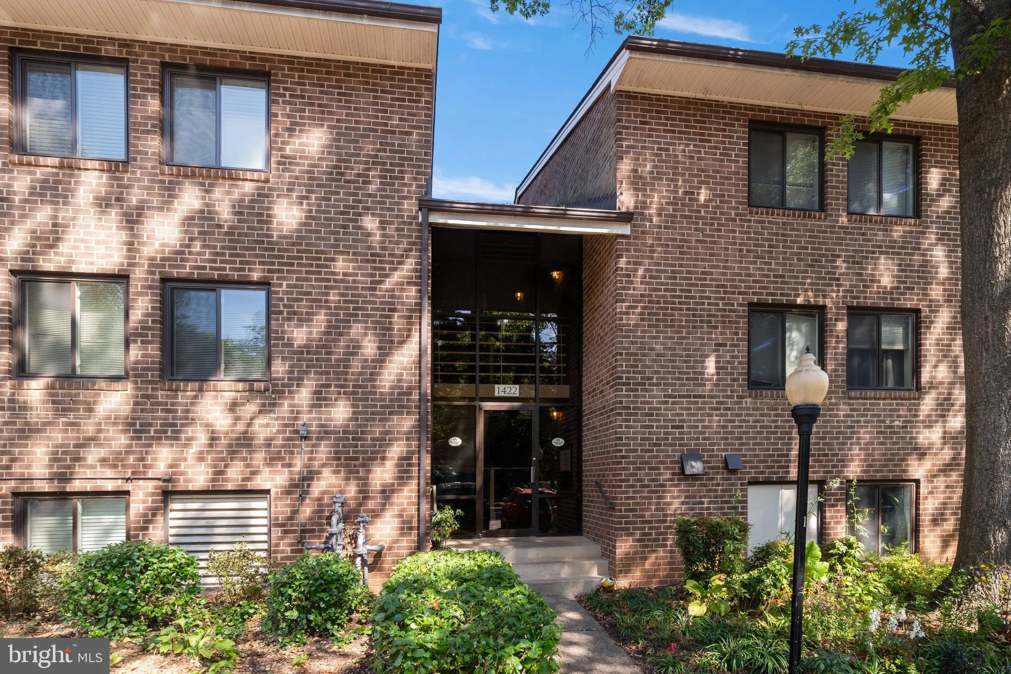 1422 NORTHGATE SQUARE, Reston, VA 20190